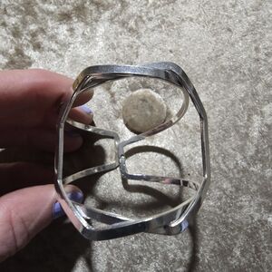 Elegant Silver Women's Bracelet